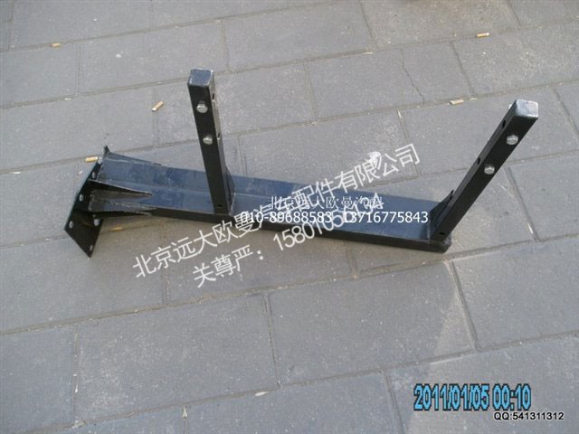 1325111981221,沙漠空滤支架,北京远大欧曼汽车配件有限公司