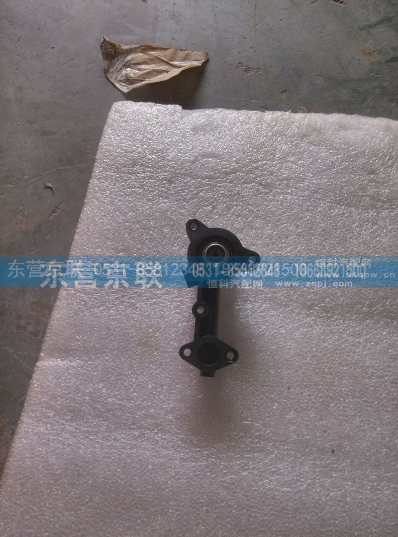 WG1034121181+006,三通閥,東營京聯汽車銷售服務有限公司