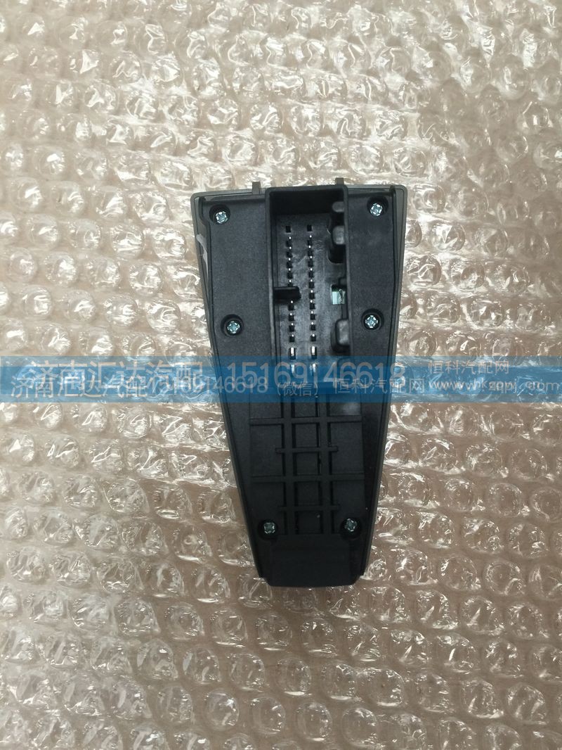 373AAA00016,大运重卡车门主控开关(新款）,济南汇达汽配销售中心
