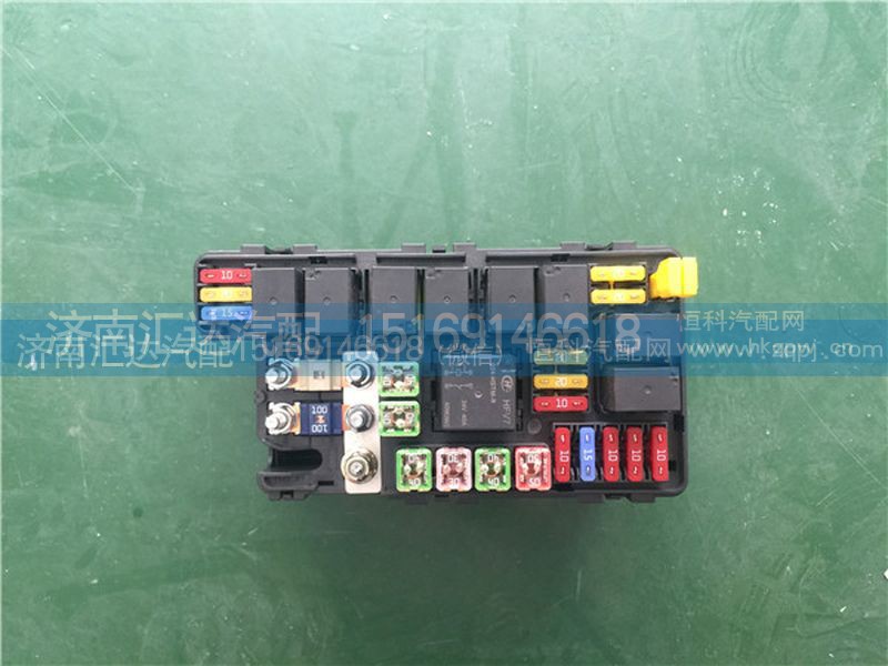 375AAB00004,大运重卡底盘控制盒主体结构 大运重卡电源保险盒总成,济南汇达汽配销售中心