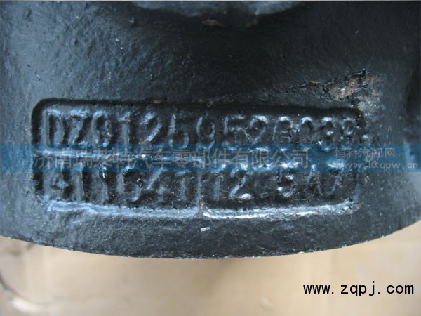 DZ91259520038,德龙F3000平衡轴壳,济南瑞莱特汽车零部件有限公司