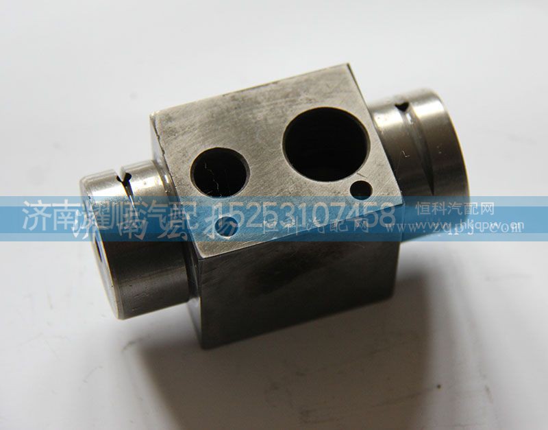 VG1246050006,D12搖臂軸,濟(jì)南耀順汽車配件有限公司（重汽、濰柴發(fā)動(dòng)機(jī)小件專賣）