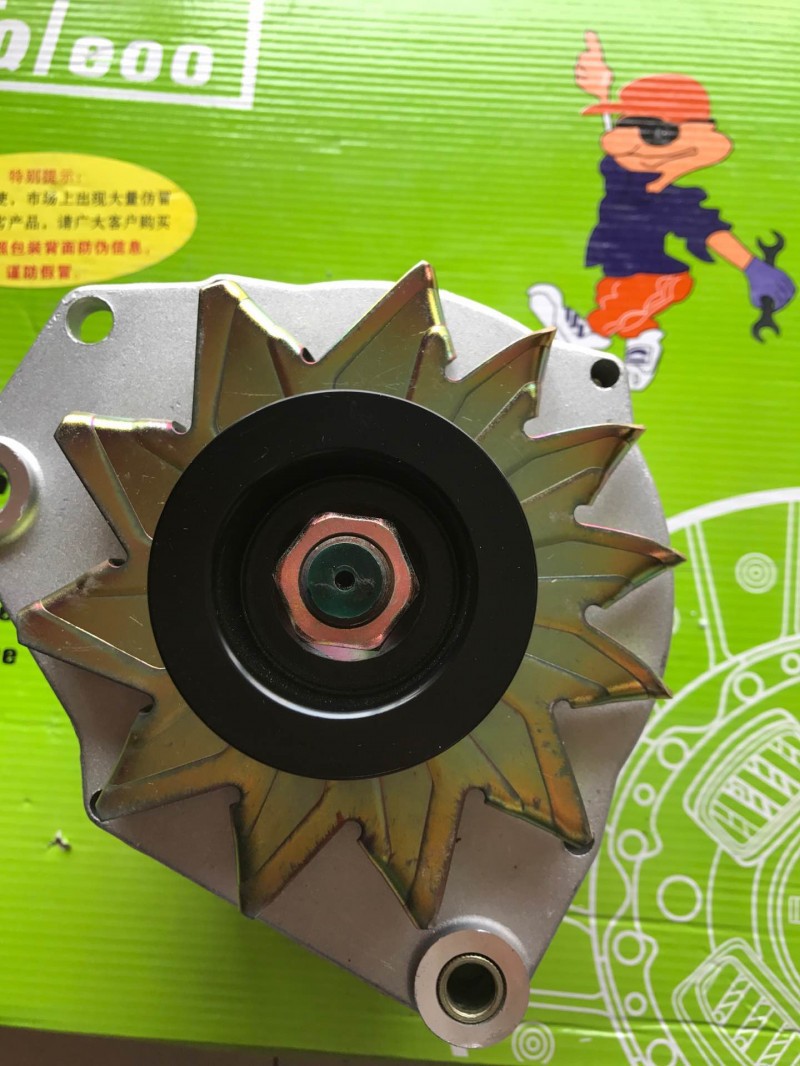 612600090705,整体式交流发电机,济南唱响汽配