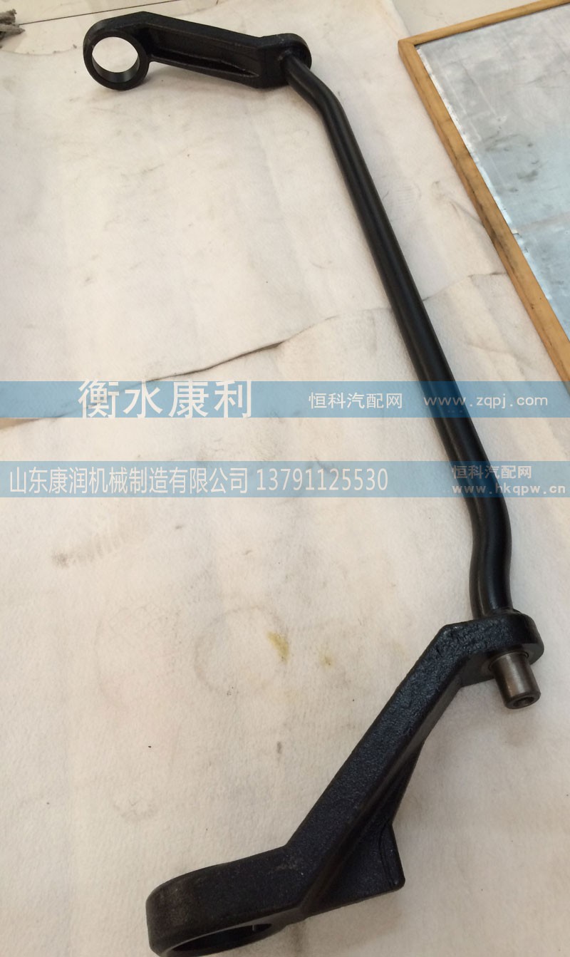,驾驶室翻转轴----81,山东康润机械制造有限公司