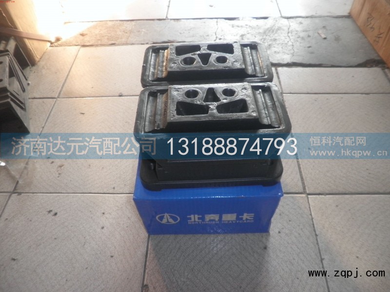 6452400118,奔驰发动机后支撑（老式）,济南达元汽配公司