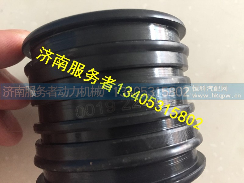 611600060019,进水管接头,济南服务者动力机械厂