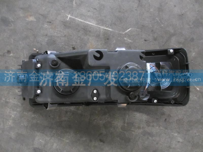 DZ9100726030,前照灯总成左,济南金广发商贸有限公司