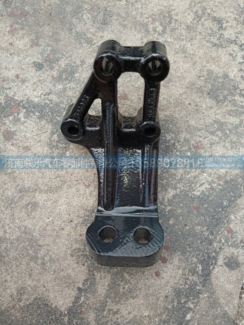 DZ95259590075,德龙M3000 发动机支架,济南联乐汽车零部件有限公司