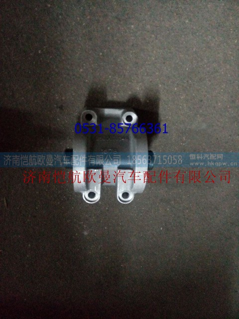 61500070051,机油滤清器座,济南恺航欧曼汽车配件有限公司