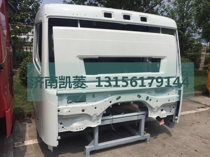 华菱日款驾驶室总成