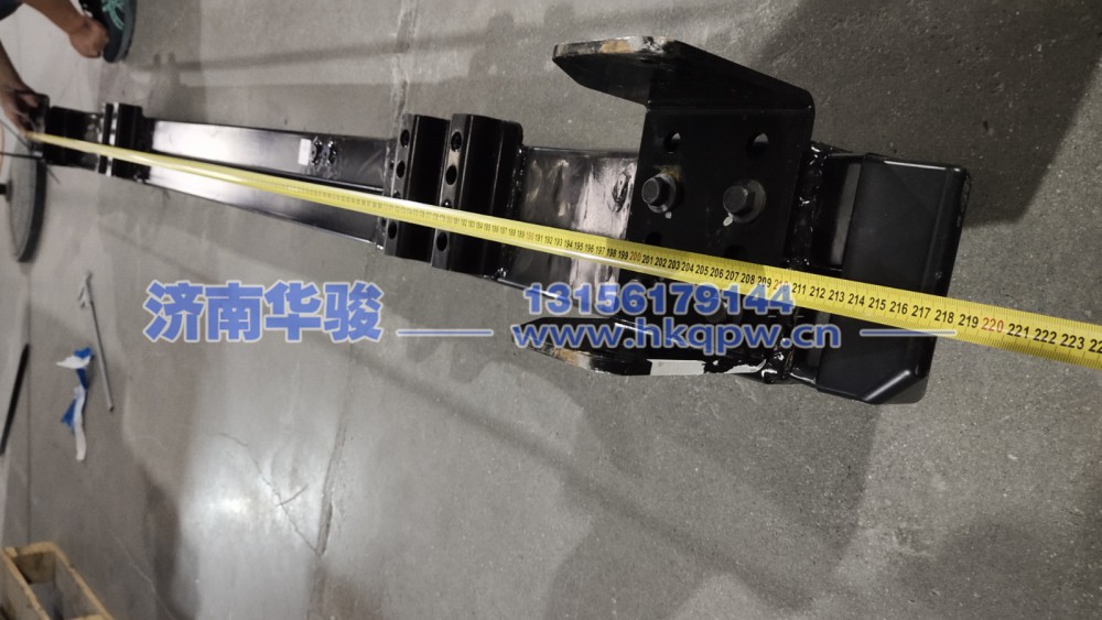 28DN2522-03020前下防护横梁总成