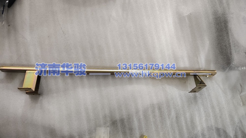 61B-03082右车门玻璃导轨下段总成