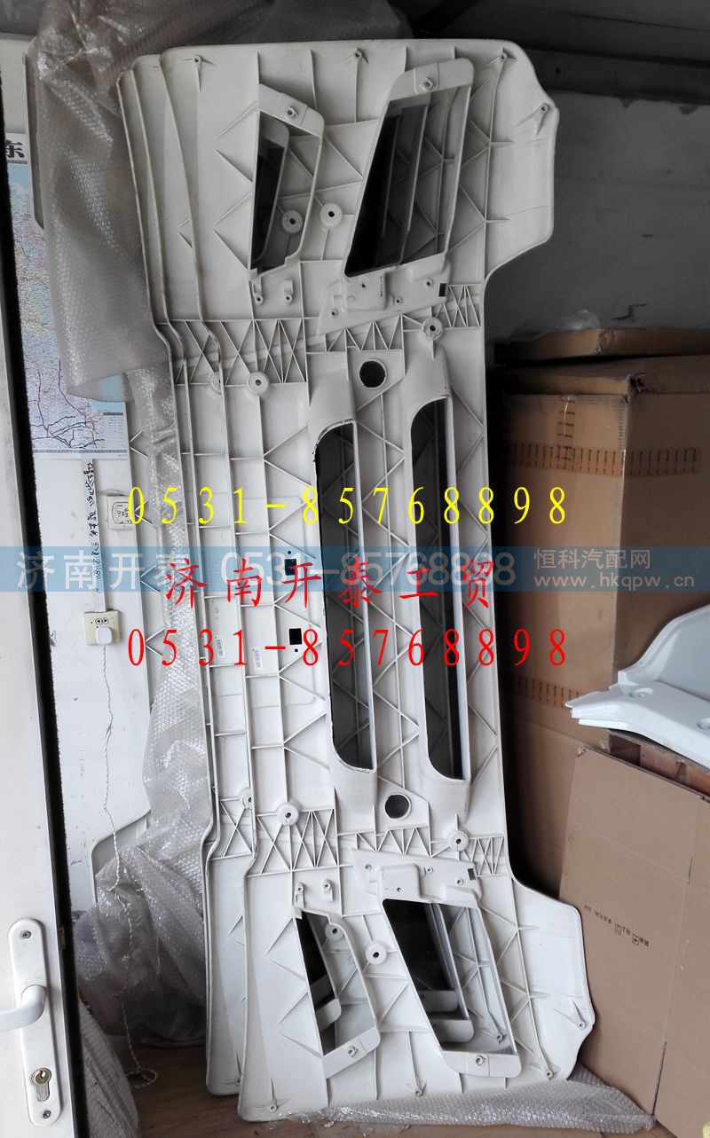 812W41610-0308,C7H汕德卡窄体高位保险杠,济南开泰工贸有限公司