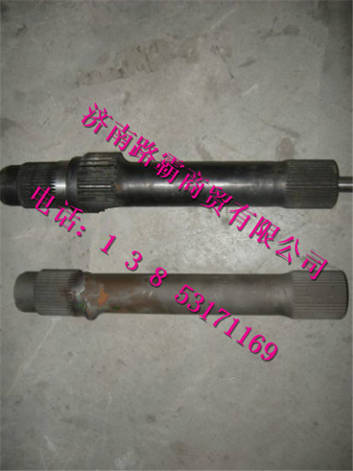 75201812.jpg,矿用车配件输入轴,济南汇德卡汽车零部件有限公司
