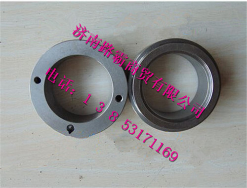 DZ9112410091.jpg,大轮边轴套,济南汇德卡汽车零部件有限公司