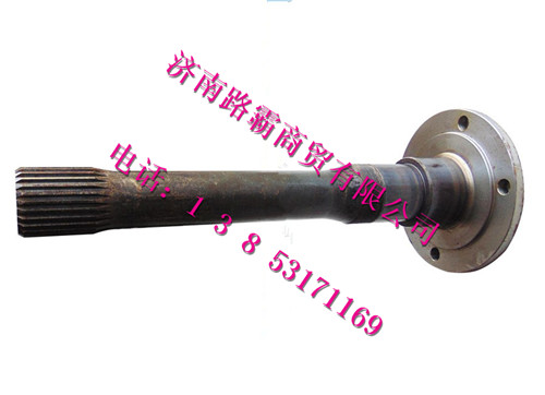 WG7129320347.jpg,AC16桥贯通轴,济南汇德卡汽车零部件有限公司