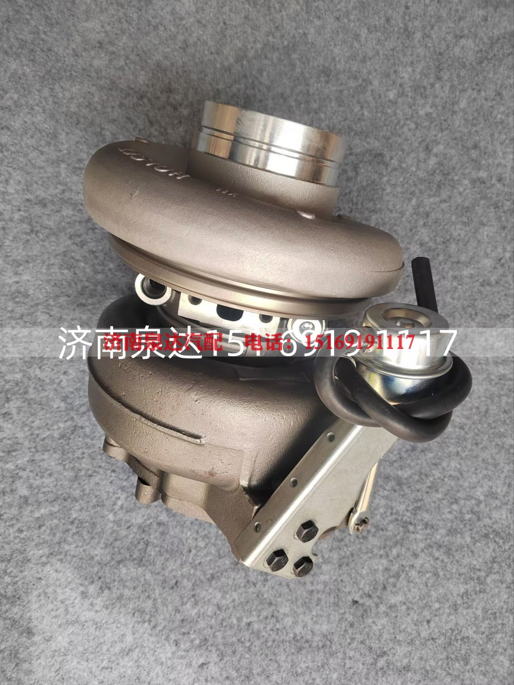 1001549575,增压器,济南泉达汽配有限公司
