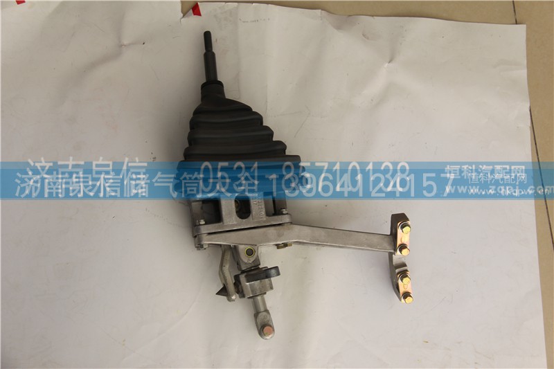 AZ9100240101,换挡杆总成（新款）豪,济南泉信汽配