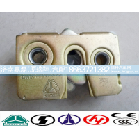 WG1642340013,驾驶室右门锁块,济南嘉磊汽车配件有限公司(原济南瑞翔)