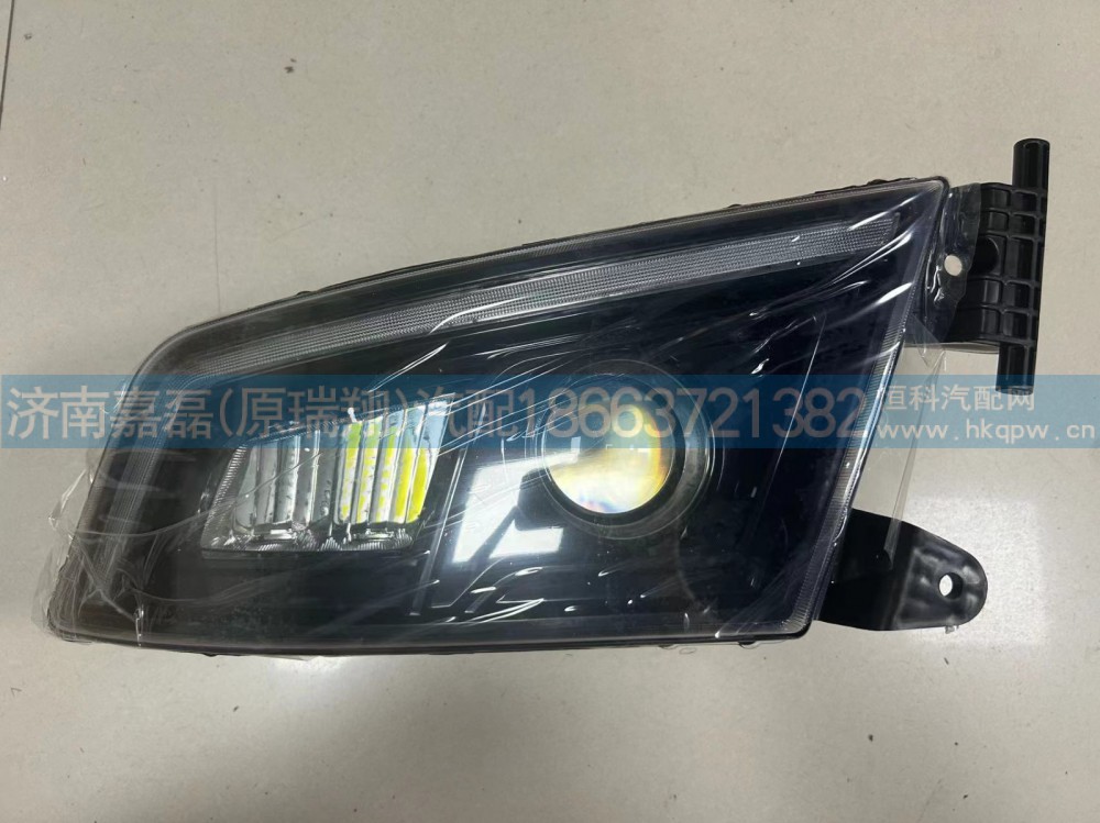AZ962272000010  LED前照灯总成(左/非金属保险杠/黑框)