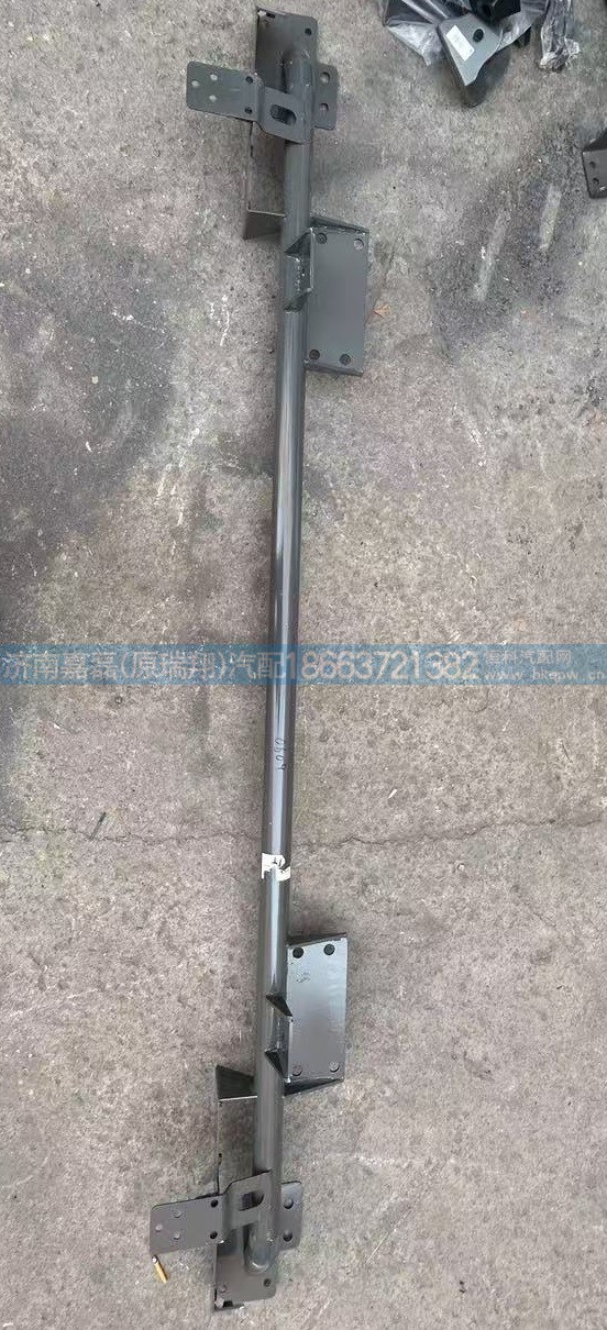WG9925930609豪沃T7保险杠支架