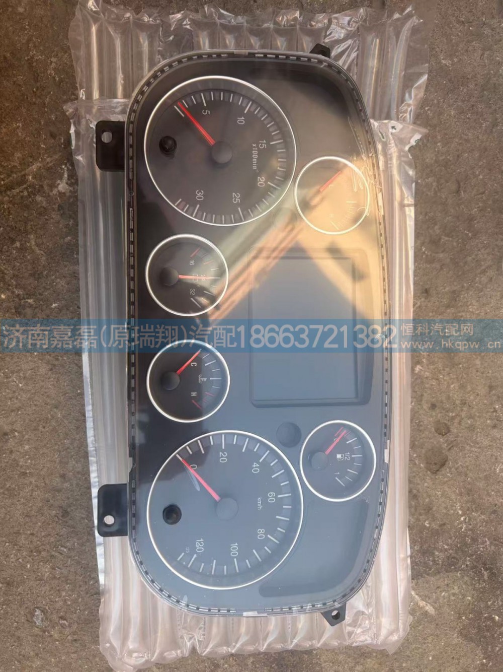 WG9918581129重汽豪沃T7燃油组合仪表（TFT国五/新RT）