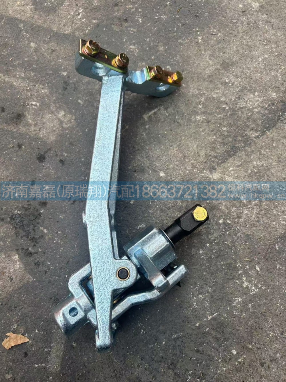 WG9725240208豪沃操纵器
