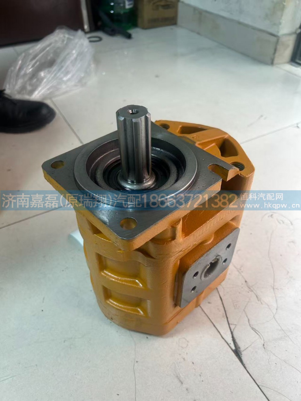 柳工齿轮泵   编号11C0013