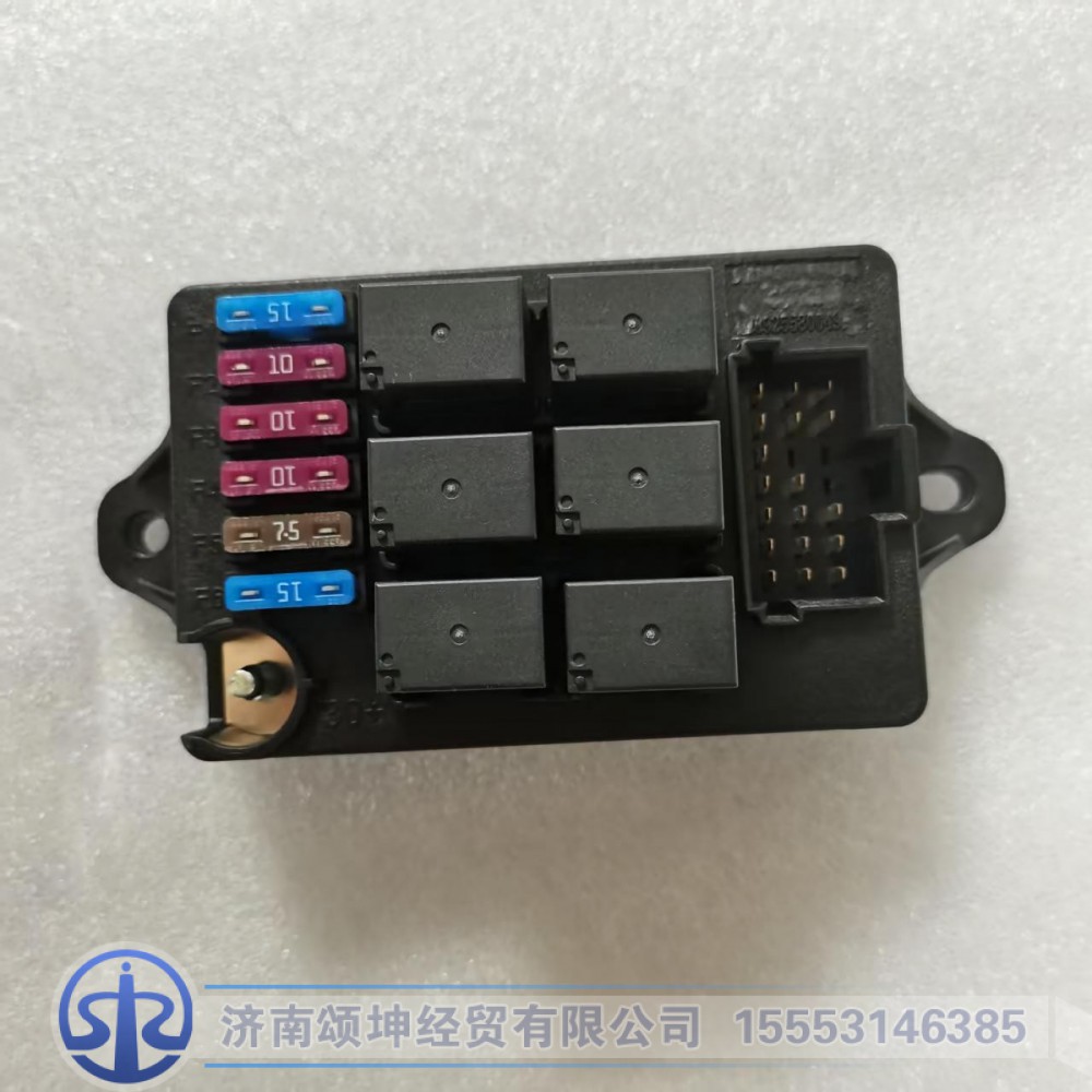 AZ9925580049   小型電氣配電盒