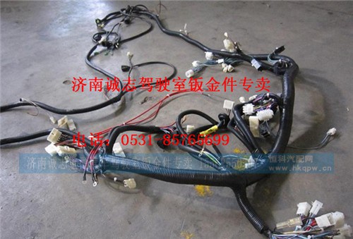 PW10G/40-24012,,济南诚志重型汽车驾驶室钣金件专卖