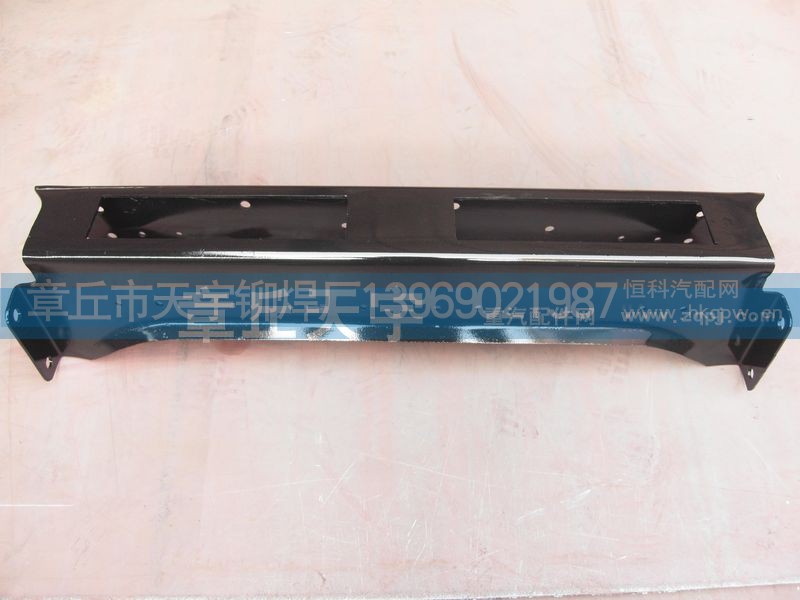 DZ931895120202,德龙前拖钩F3000,章丘市丰祥宇业汽配有限公司