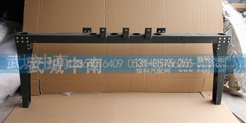WG9725930801,防钻保护架 10款,济南武城重型车外饰件厂