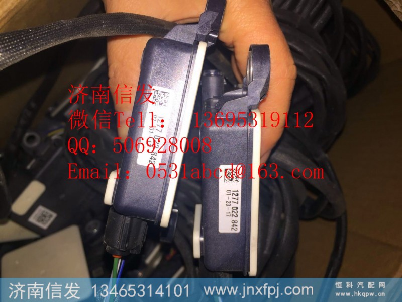 氮氧传感器 1000179944博世1277022842,氮氧传感器 1000179944博世1277022842,济南信发汽车配件有限公司