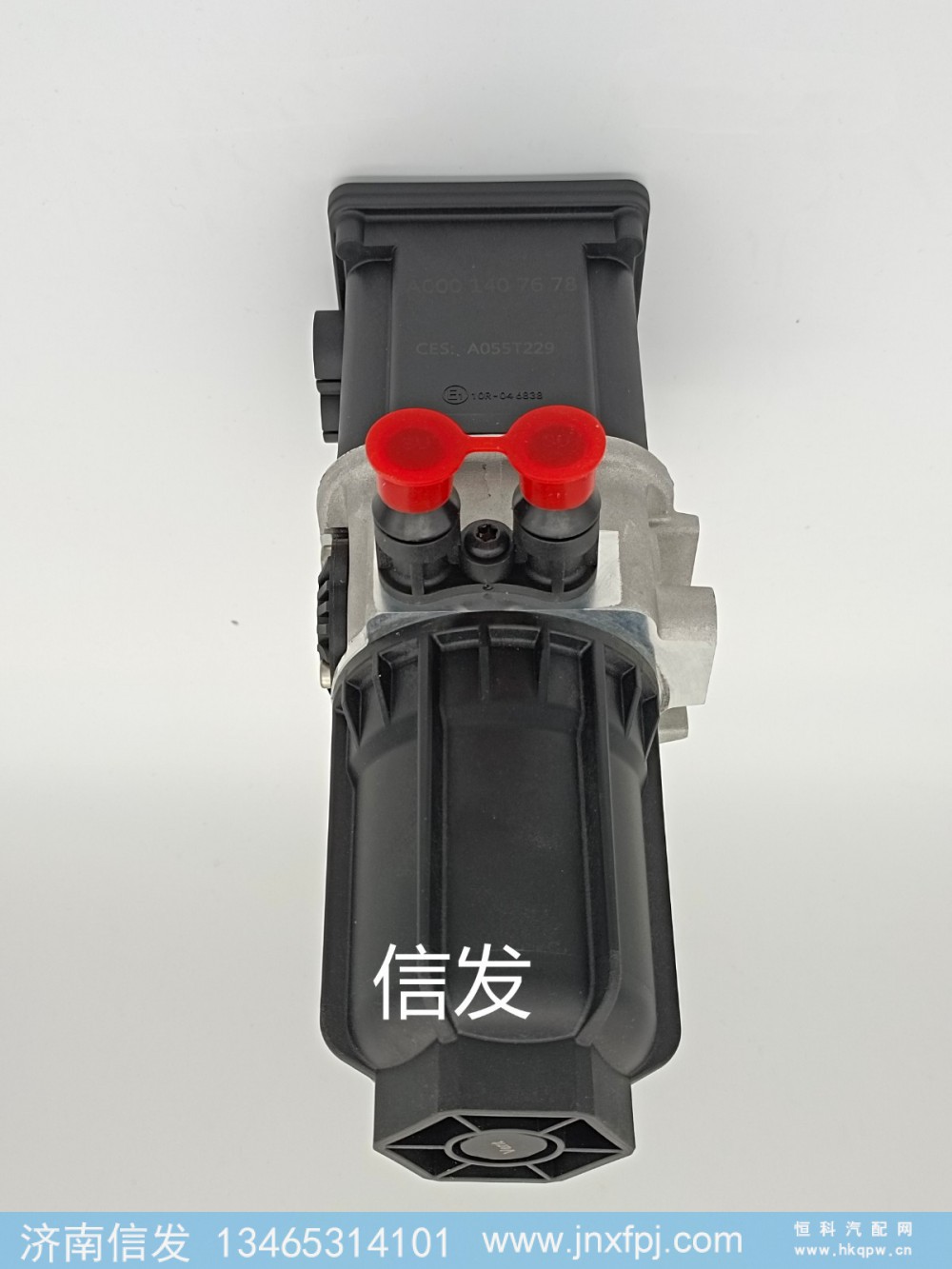 A055T229,A055T229奔驰进口尿素泵济南信发,济南信发汽车配件有限公司