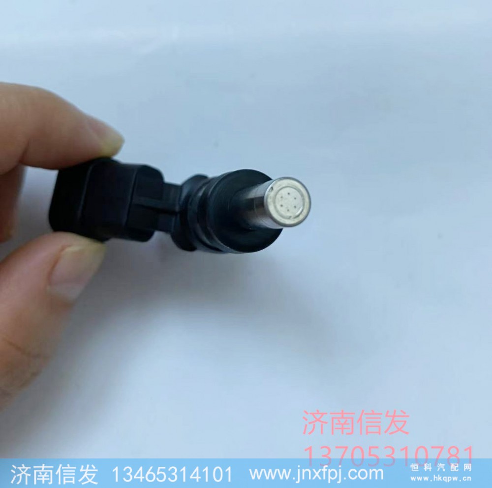 0280158715,0280158715尿素噴嘴芯六孔濟(jì)南信發(fā)SCR,濟(jì)南信發(fā)汽車配件有限公司
