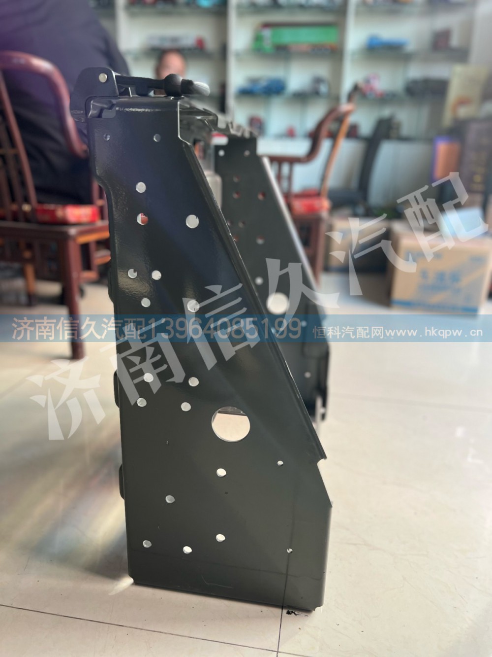 YG9000766108,電瓶箱體總成,濟(jì)南信久汽配銷售中心