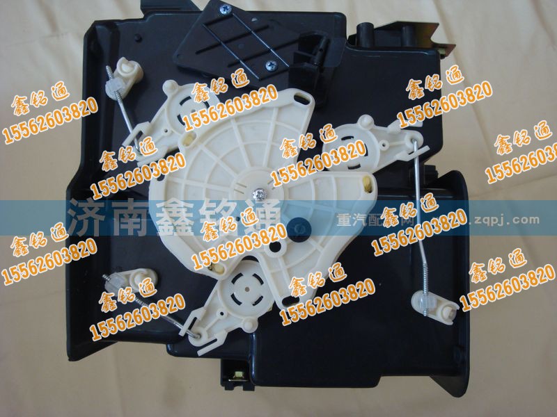 1B22081100003,暖風機,濟南晨駿汽車空調(diào)有限公司