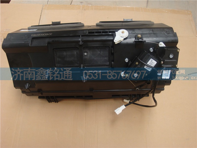 AZ1651820010,暖风机,济南晨骏汽车空调有限公司