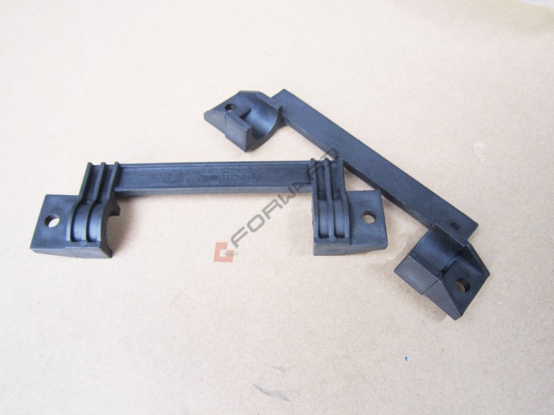 81.25140-0121,Front panel lamp holder,濟(jì)南向前汽車配件有限公司