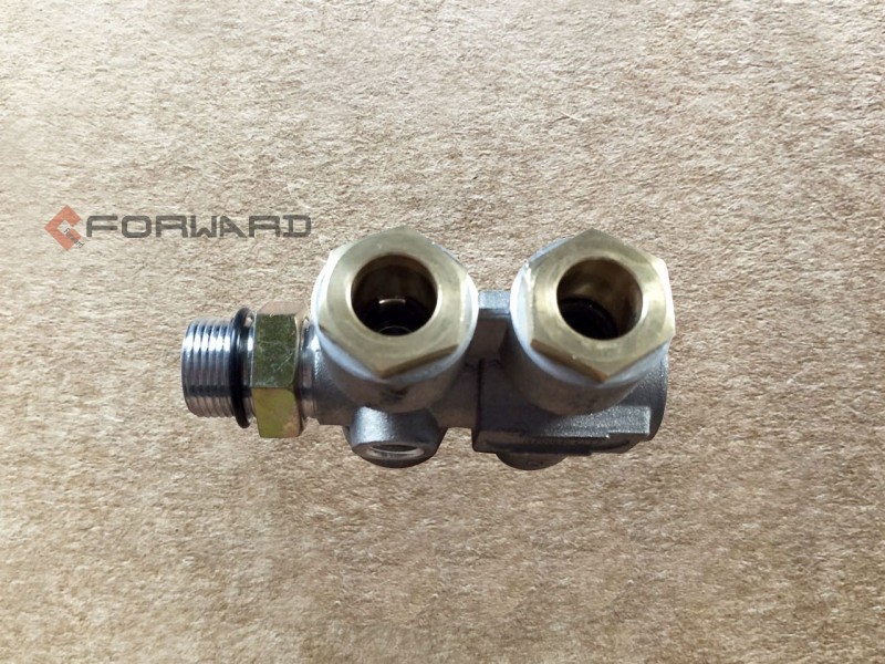 81.52120.6081,Tap with one-way valve thread,济南向前汽车配件有限公司