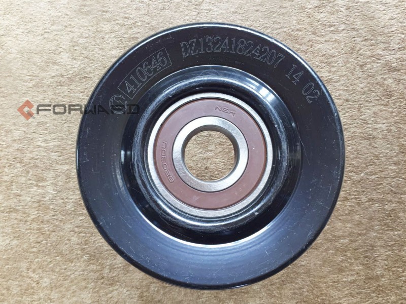 DZ13241824207,Tensioning wheel (with bearing),濟(jì)南向前汽車配件有限公司