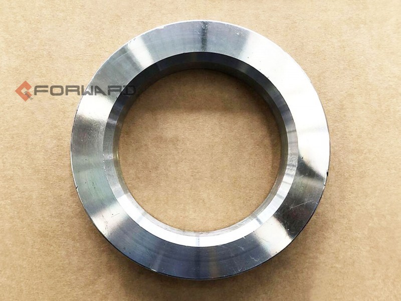 199114520136,Bearing oil seal cover,濟(jì)南向前汽車配件有限公司