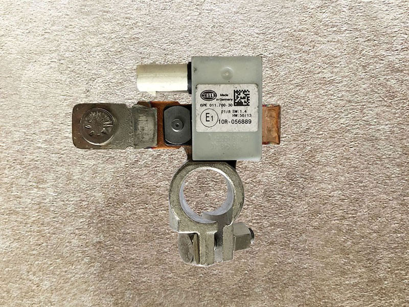 DZ9X259760016,蓄电池传感器本体Battery sensor body X5000,济南向前汽车配件有限公司