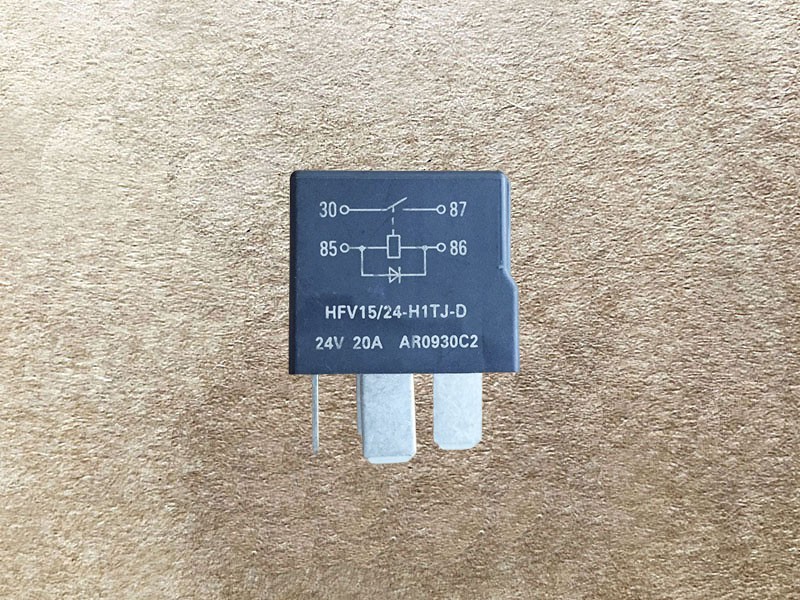 DZ97189584373 继电器