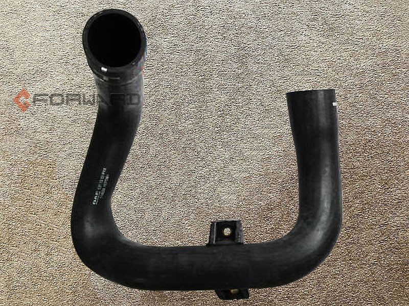 1371353,散熱器水管DAF，Radiator hose DAF,濟(jì)南向前汽車配件有限公司