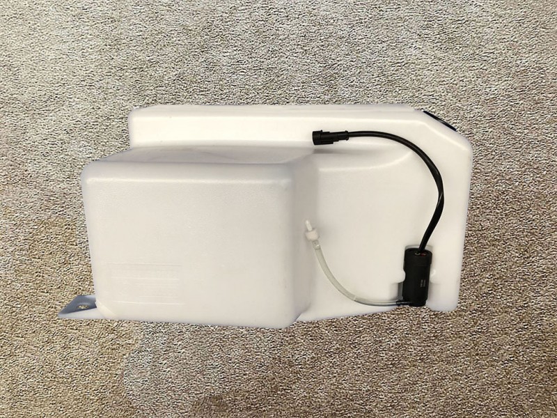 DZ14251740046,洗涤液壶总成Washing liquid pot,济南向前汽车配件有限公司
