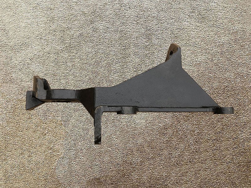 DZ14251430056,前悬右支座总成Front overhang right bearing,济南向前汽车配件有限公司