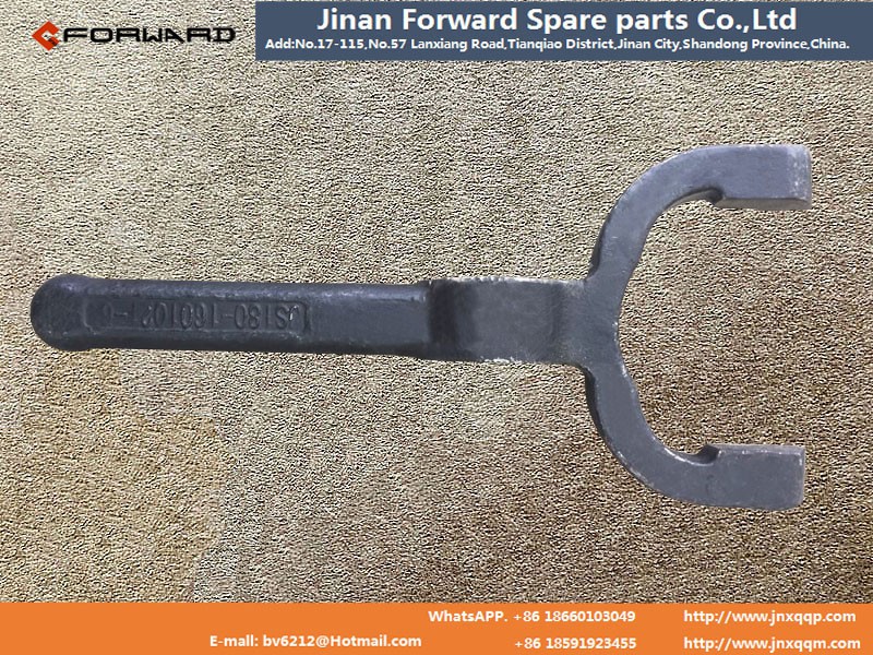 JS180-1601021-6,Clutch fork,济南向前汽车配件有限公司