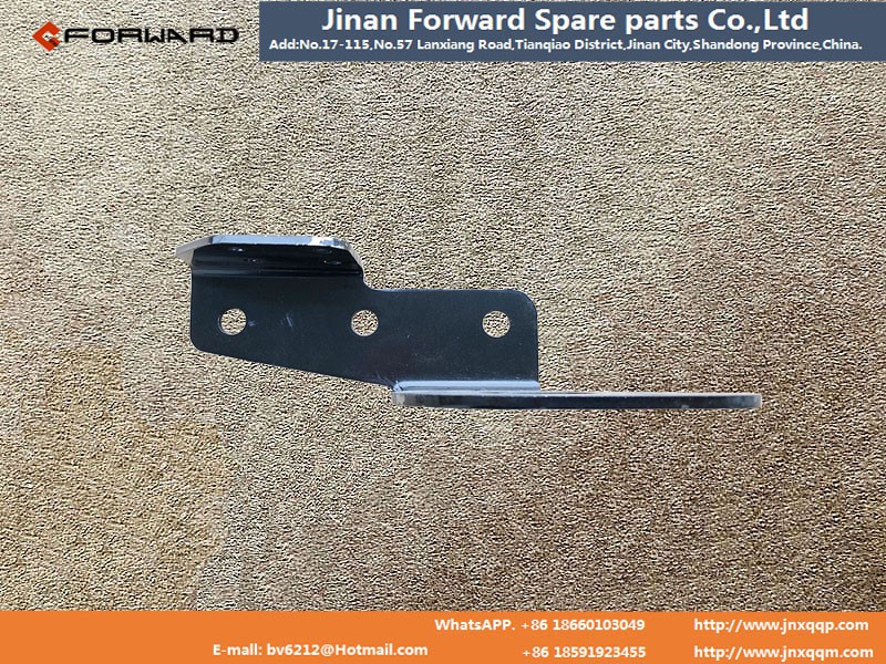 DZ97259623052,Lower right bumper bracket,济南向前汽车配件有限公司 DZ97259623052,Lower right bumper bracket,济南向前汽车配件有限公司