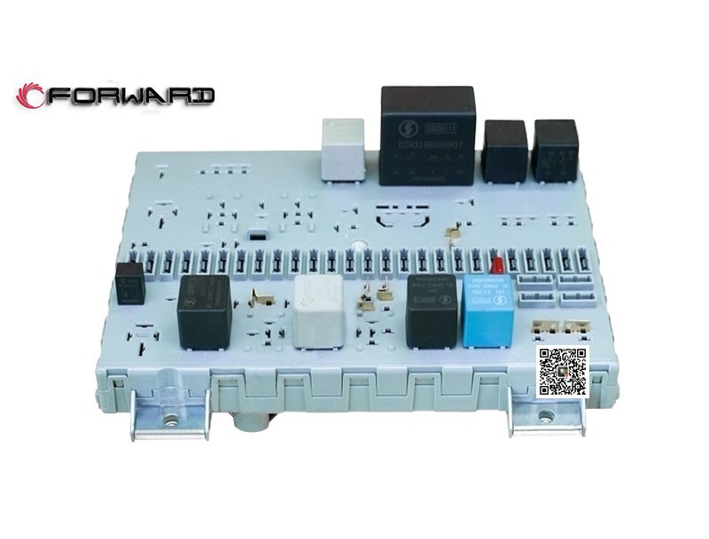 81.25444.6060 中央电器装置板,Central electrical device board,济南向前汽车配件有限公司